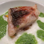 エクアトゥール - 25年8月　甘鯛の直火焼き　モンサンミッシェルのムール貝、サザエとマナガツオのガレット