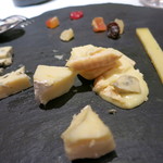 エクアトゥール - 25年8月　チーズ