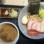 長男、もんたいちお - 