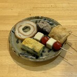 Oden To Gyosai Marushin - おでん：かわりもの（車麩、厚焼きニラ玉、トマトモッツァレラ、椎茸肉詰め）