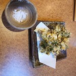 薫屋 - たらの芽の天ぷら 1,100円