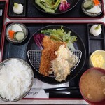 205680347 - 食べ比べアジフライ定食