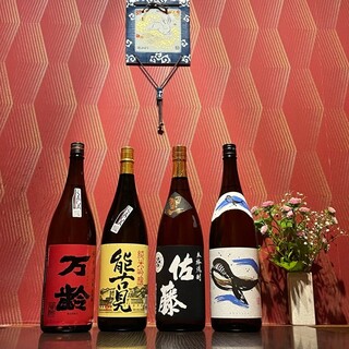与从全国精选的料理绝配的日本酒和烧酒◆限定果酒也很不错