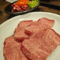 ヤキニク甲 - 