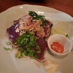 牡蠣と魚 海宝 - カツオの塩タタキ