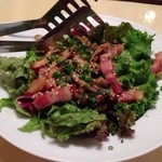 スパッツァ - 厚切りベーコンときのこの和風サラダ780円