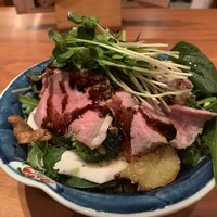 味工房まんま 別館 - 黒毛和牛ローストビーフサラダ