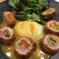 Jose Luis - ハーブ香るフラメンキン(ロールカツ)カレーヴィネグレットソース