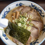 手打ラーメン 豚平
