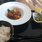 CHINESE DINING 瑞 - 大干鶏塊　1,100円