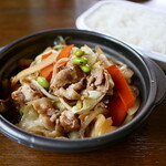 ほっともっと - 料理写真:肉野菜炒め弁当