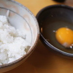 Rokkatei - ＴＫＧ（卵かけごはん）も食べられます。