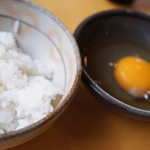 六花亭  - ＴＫＧ（卵かけごはん）も食べられます。