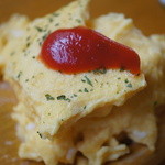 六花亭  - イチオシは卵料理。オムレツはできたてだとかなり旨い！