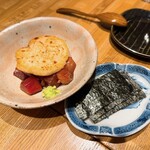 洋食 おがた - ヨコワマグロの漬け　自然薯がけ