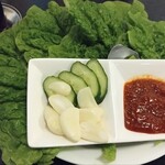 黒毛和牛焼肉 友 - 