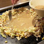 遊 - 5.おつゆを流し入れます