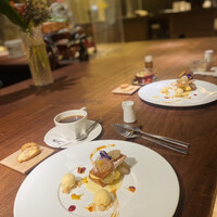 ERUTAN RESTAURANT BAR - 