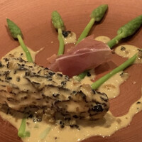 プレスキル - アスパラとモリーユ茸のファルシ