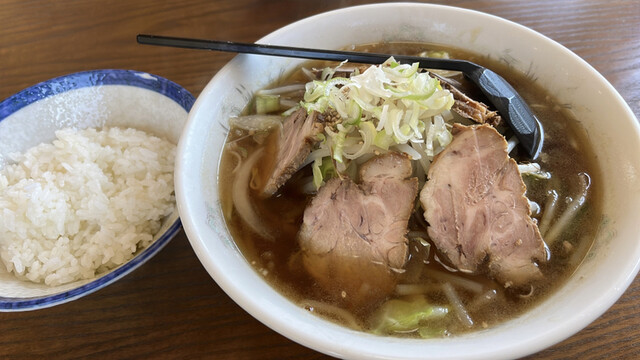 ら～めん 泉亭 - 南長井（ラーメン）の写真