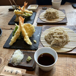 そば草香 - 2人とも同じメニューを頼みました