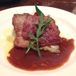 Ristorante Sasaki - 仔牛肉のステーキ
      コースのメインです