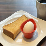 むさしの森珈琲 - トースト＆ゆで卵　ホット珈琲　495円