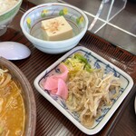 もつ煮屋 日の出食堂 - 