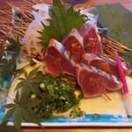 魚菜慶食 光 - 料理写真:カツオの藁焼き。めちゃ旨かった。
