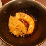 アカ - フカヒレと車海老のアヒージョ