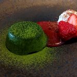 PRIMO - 抹茶のパンナコッタ　いちごのソース　牛乳のソルベ（2023.4）
