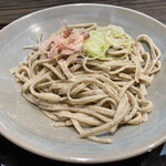 Soba Yasutake - 辛味おろしそば(太打ち十割) 935円