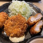 とんかつ＆エビフライ 囲炉裏 - 