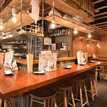 やきとんひなた - カウンター席