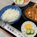 自由軒 - トンテキ定食(250g)