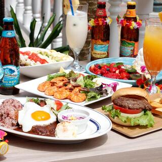 A rich menu ranging from "Loco Moco Plate" to snacks with alcohol♪