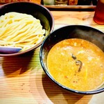 銀座 朧月 - 辛つけ麺(大盛300g)/1100円