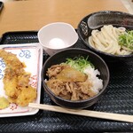 Hanamaru Udon - 私のぉ～温玉ぶっかけ冷(小)390円税込＆セット牛肉ごはん290円税込＆げそ天160円税込ですってぇ〜♪