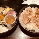 あかね - 寿司桶かな？