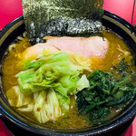 家系ラーメン 稲葉家 - 