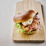 miele the DINER cafe - スモークサーモンのベーグル