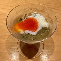 鮨 しお津 - 蓴菜　出汁　温泉たまご