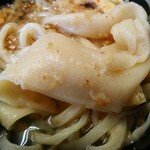 関西風手打うどん いらっしゃい - 幅広の太麺が
