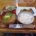 安兵衛 - お昼の定食『鰤の煮付け』￥800　(定食は3種類から選べます)