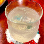 キャンチョメ102 - カルダモン焼酎のソーダ割り