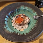 グラサラ 神楽坂 - 「ずわい蟹の甲羅焼き　炙り雲丹といくらをのせて」