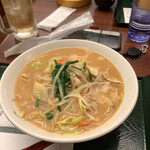 お食事処 ごちそう屋 - 味噌野菜ラーメン