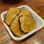 牡蠣とボクと、時々、おでん - いぶりがっこ　380円