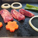 とんかつ石焼ステーキ石の家 - 