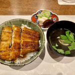 Oku - 鰻の土鍋ご飯　香の物　肝吸い